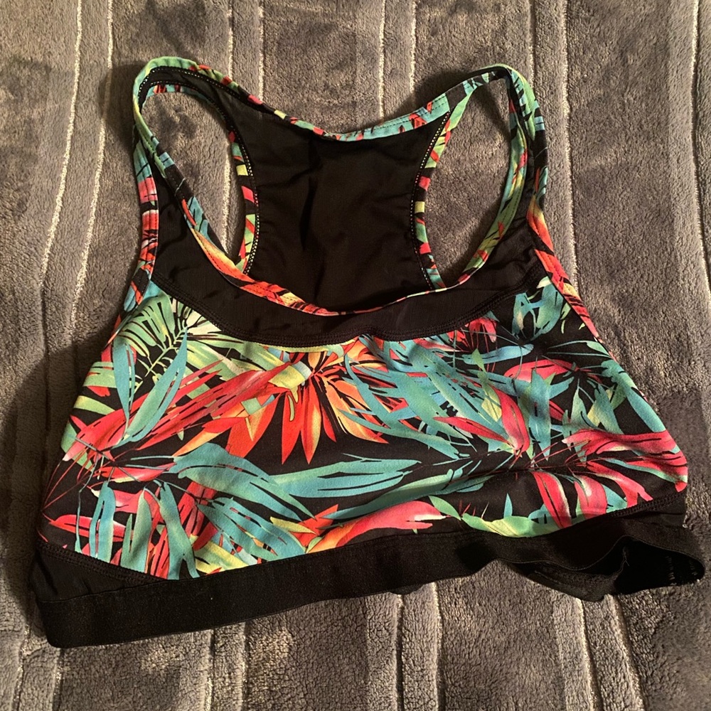 Fabletics sports bra - Picture 2 of 3